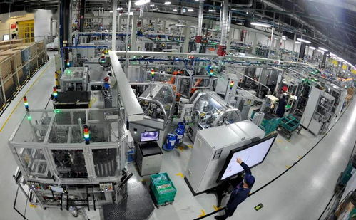 新技術(shù)、新三位一體 驅(qū)動(dòng)智能化改造，助推產(chǎn)業(yè)轉(zhuǎn)型升級